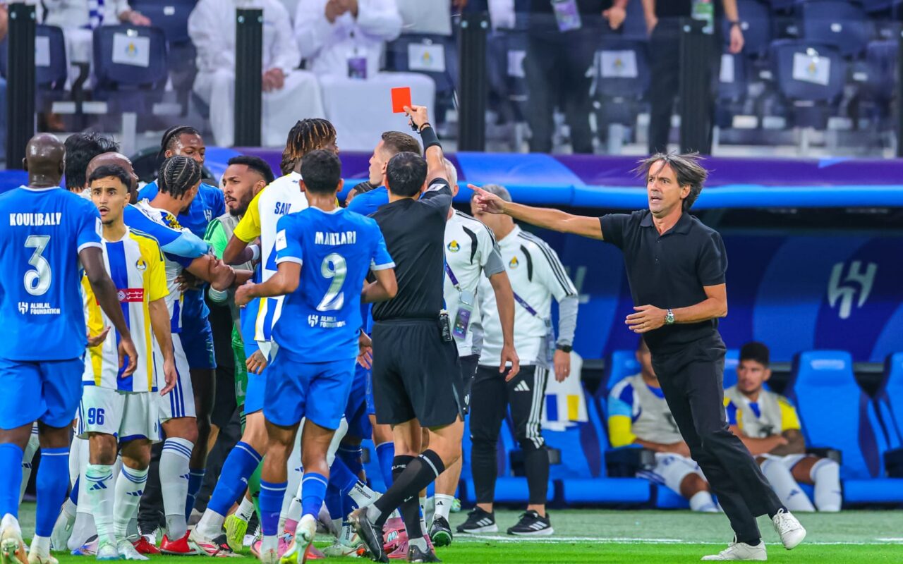 مشاجرة “عنيفة” بين لاعبي الهلال والغرافة في دوري أبطال آسيا للنخبة