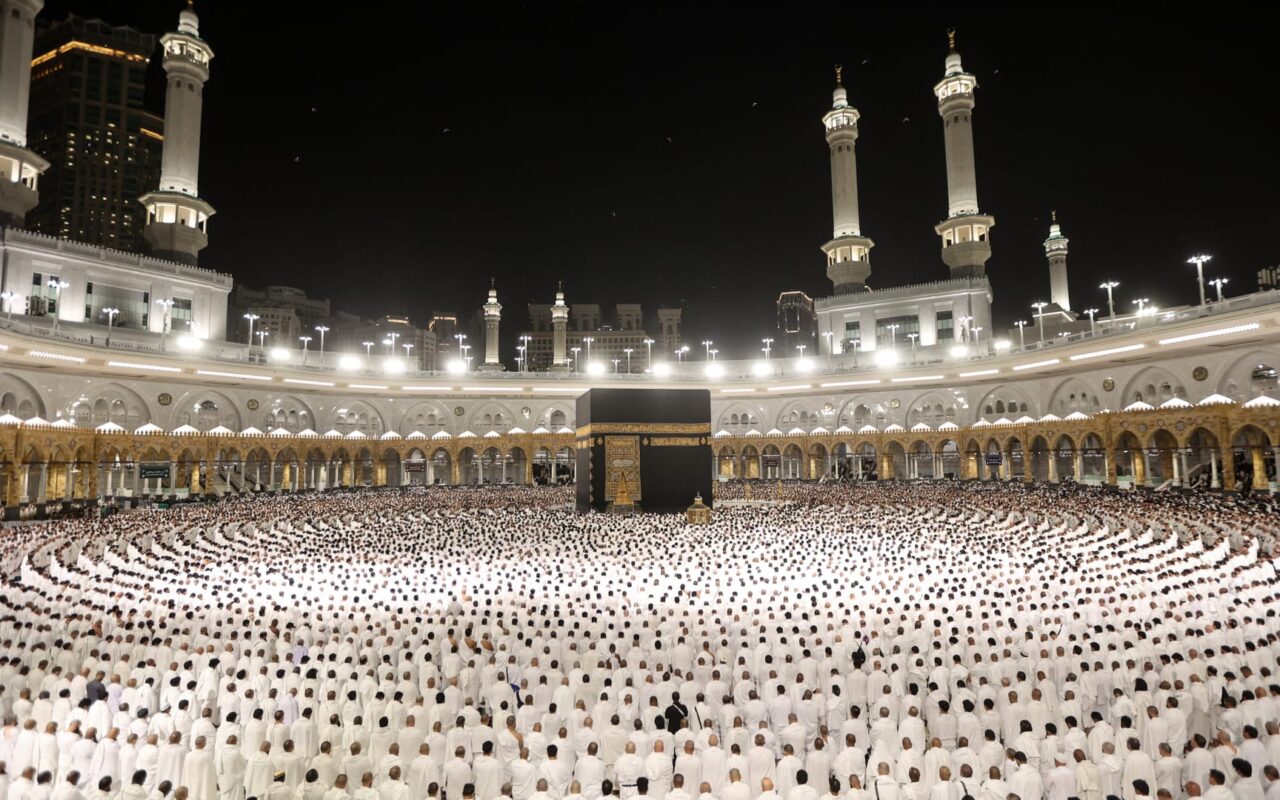بيان عسكري تركي بعد محاولة استهداف مكة بطائرة مسيّرة