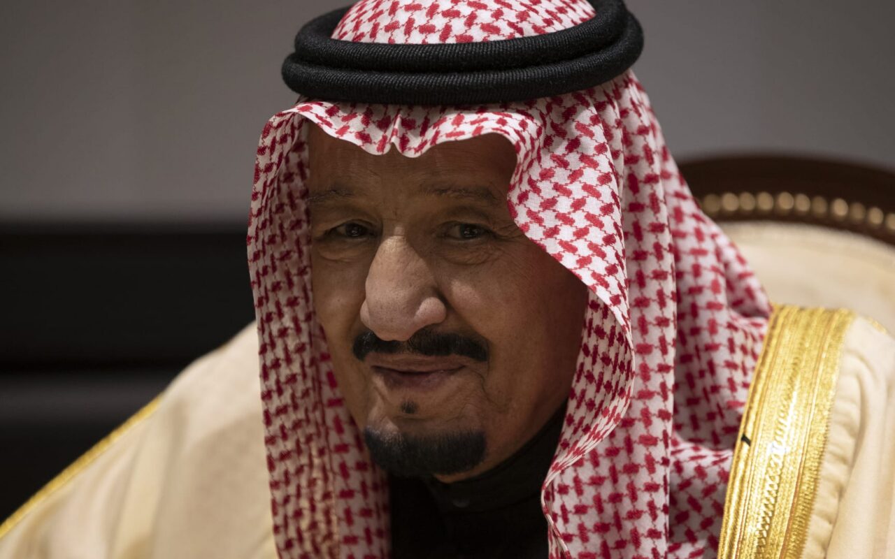 توجيه من الملك سلمان بإطلاق اسم أمير راحل على جامعة سعودية