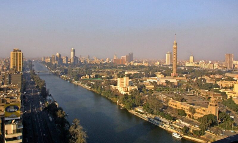 مصر.. فيديو لشخص يطالب باعتقاله والداخلية تتحرك وتكشف تفاصيل