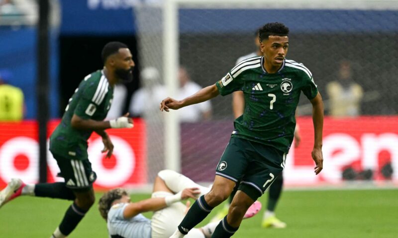 لاعب جديد ينضم لمعسكر المنتخب السعودي بعد استبعاد مصعب الجوير لأسباب انضباطية