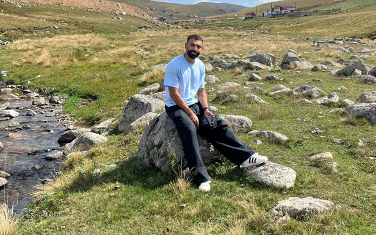 “صخرة صلاح”.. النجم المصري يُحول حجرًا في طرابزون إلى معلم سياحي