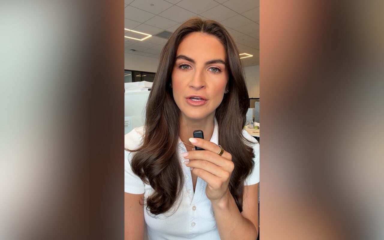 ما هو السبب وراء حظر ترامب لوسائل الإعلام من دخول البيت الأبيض؟