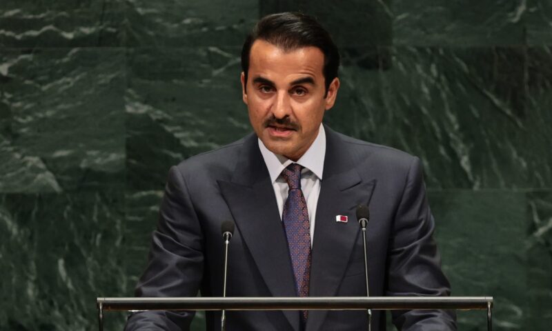 أمير قطر محذرًا: أزمة الخليج تهدد الاقتصاد العالمي.. وسببها “ترتيبات غير واقعية”