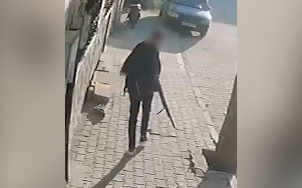 شاهد.. طالب يفتح النار قرب مدرسة في تركيا ويصيب 11 طالبًا