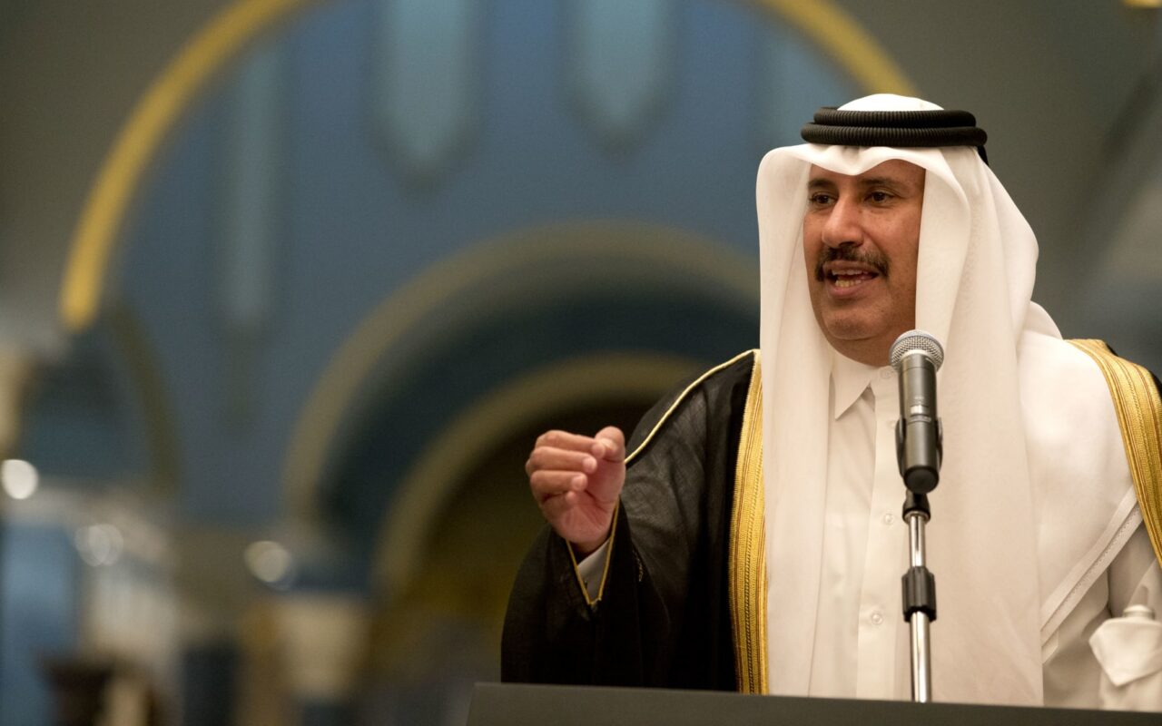 “علينا أن نتحمل بعض الألم”.. ماذا قال حمد بن جاسم لدول “مجلس التعاون” عن الوضع بين أمريكا وإيران؟