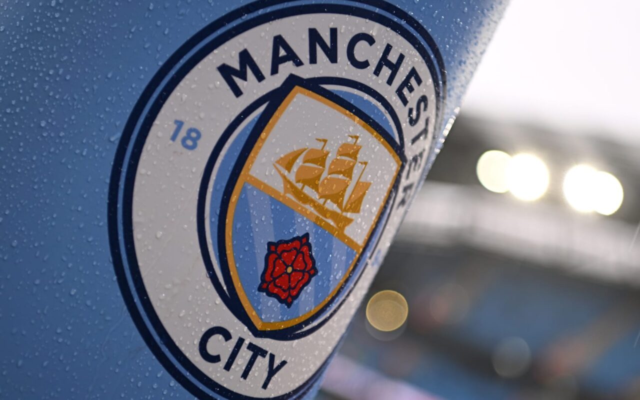 تقارير: إدانة مانشستر سيتي بـ114 تهمة من أصل 115 تتعلق بانتهاك القواعد المالية للدوري الإنجليزي