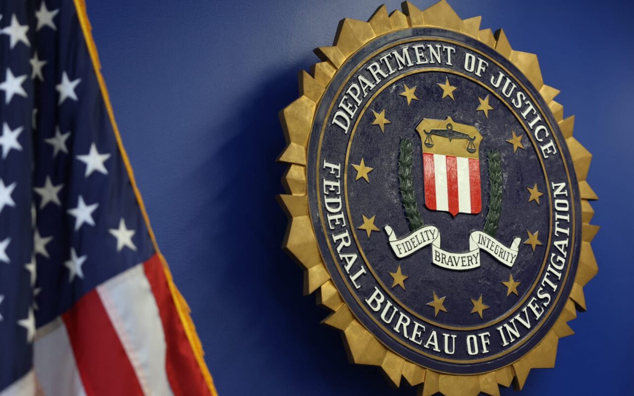 “أزمة” في FBI جراء تعرضه لـ”أخطر عملية اختراق للبيانات منذ سنوات”.. ما القصة؟