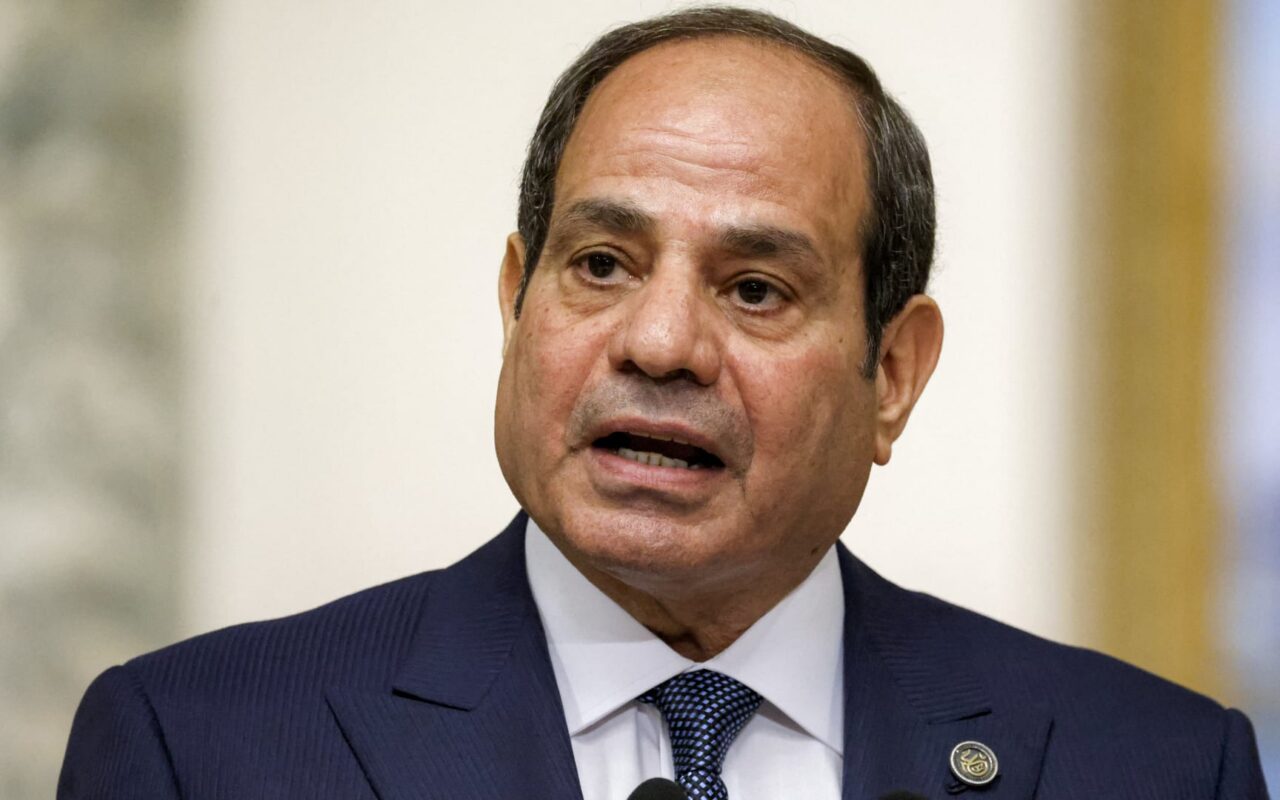السيسي عن سدود إثيوبيا: الحلول السلمية ليست على حساب وجود مصر وشعبها