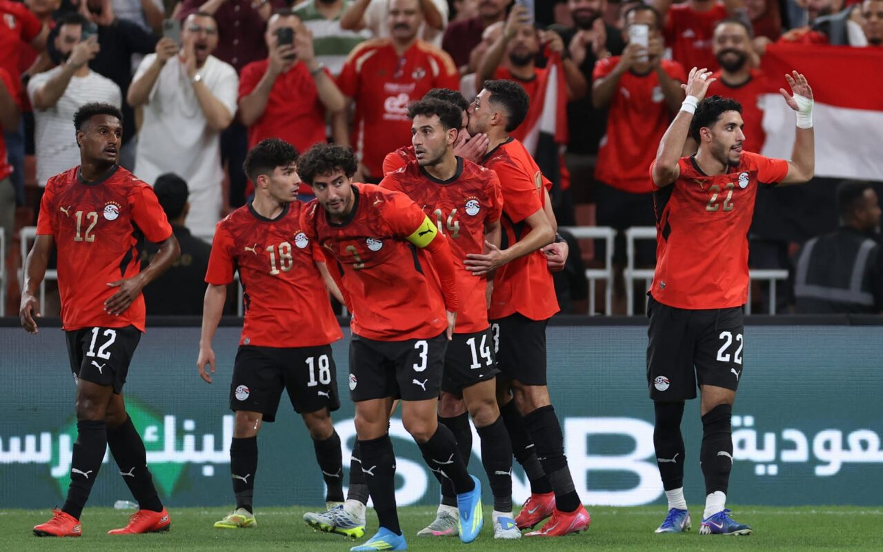 فوز عريض لمنتخب مصر.. مرموش ينهي صيامه وأول هدف دولي لحمزة عبد الكريم