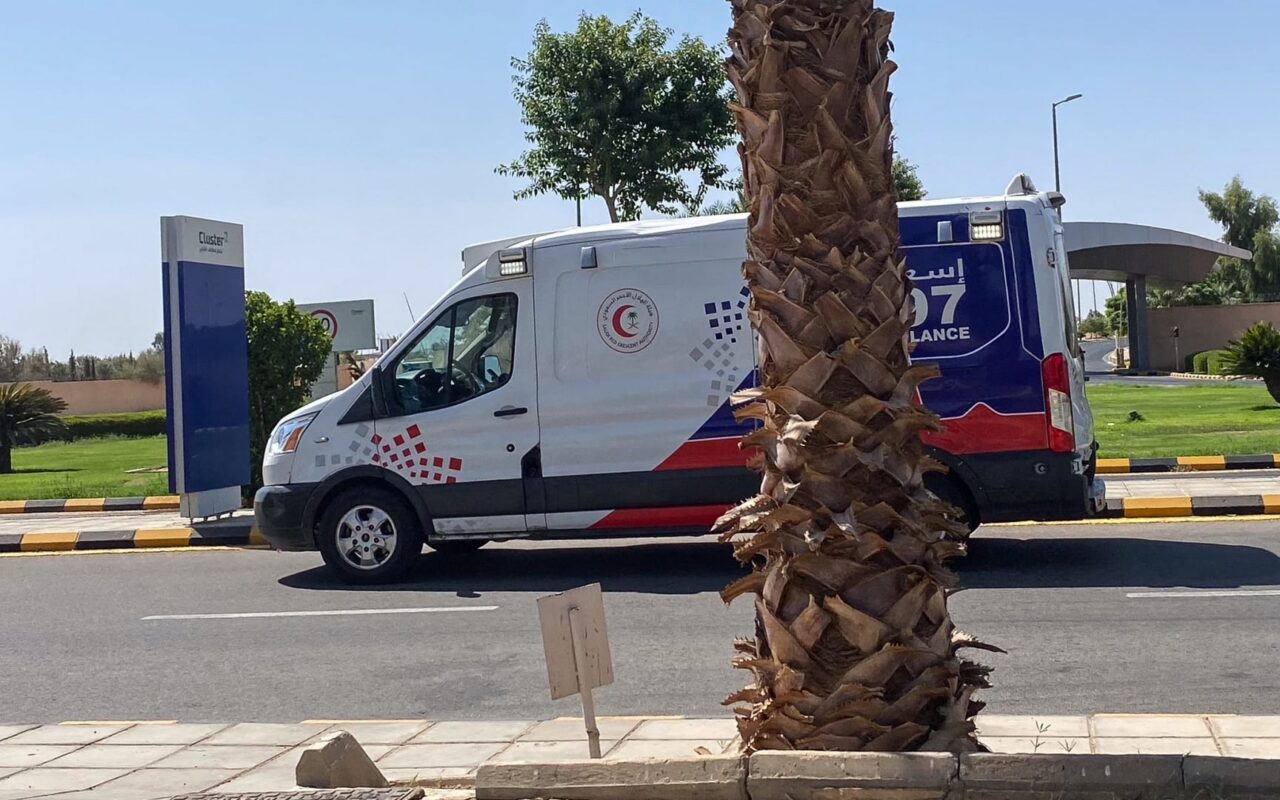 بيان سعودي: قائد ومساعد طيار رحلة “فلاي دبي” أصيبا خلال الحادث وتلقيا العلاج في المملكة