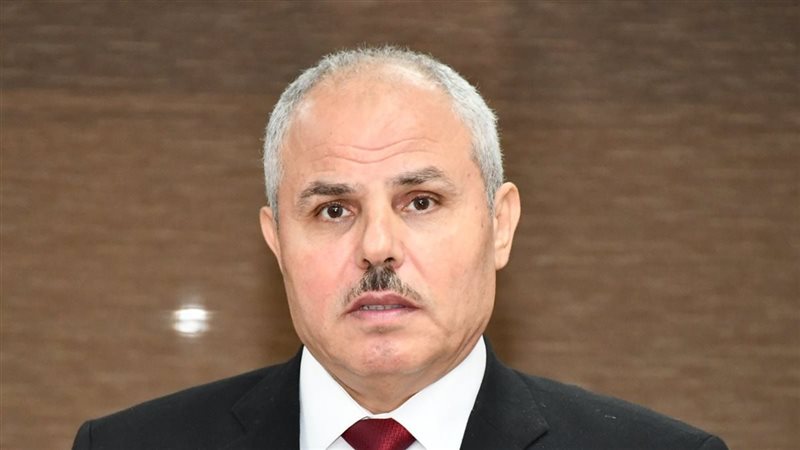 رئيس جامعة قناة السويس يوجه التهنئة للطلاب بمناسبة انطلاق العام الجامعي الجديد