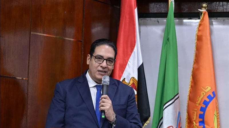رئيس جامعة القاهرة يوجه رسالة لأسرة الجامعة مع بدء العام الجامعي الجديد