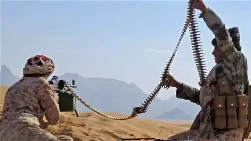 الجيش اليمني يعلن السيطرة على مرتفع استراتيجي في تعز ويتصدى لهجوم حوثي بكهبوب