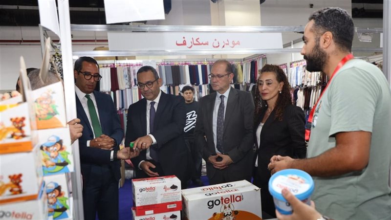 شباب جهاز تنمية المشروعات يشاركون في معرض “أهلا مدارس”