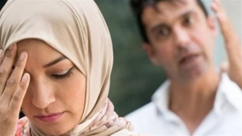 ما حكم ترك الزوج المنزل لفترة بغرض تأديب الزوجة؟ الإفتاء توضح