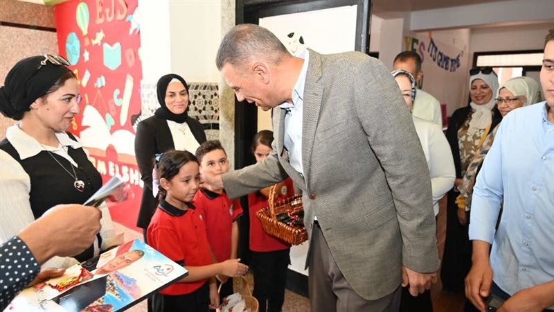 محافظ جنوب سيناء يفتتح المرحلة الإعدادية بالمدرسة المصرية اليابانية بشرم الشيخ ويتابع انتظام الدراسة