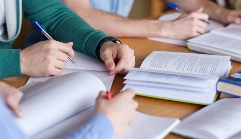 دعاء المذاكرة.. لكل طالب وطالبة رددوا بتركيز يستجاب لكم