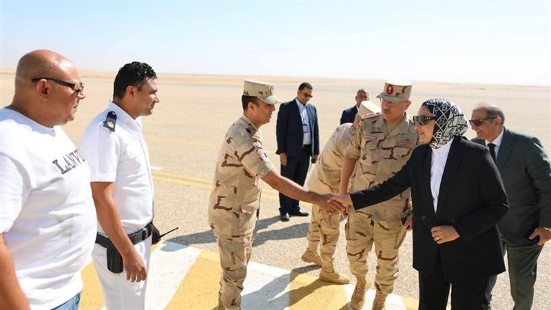 محافظ الوادي الجديد تستقبل مدير جمعية المحاربين القدماء وضحايا الحرب