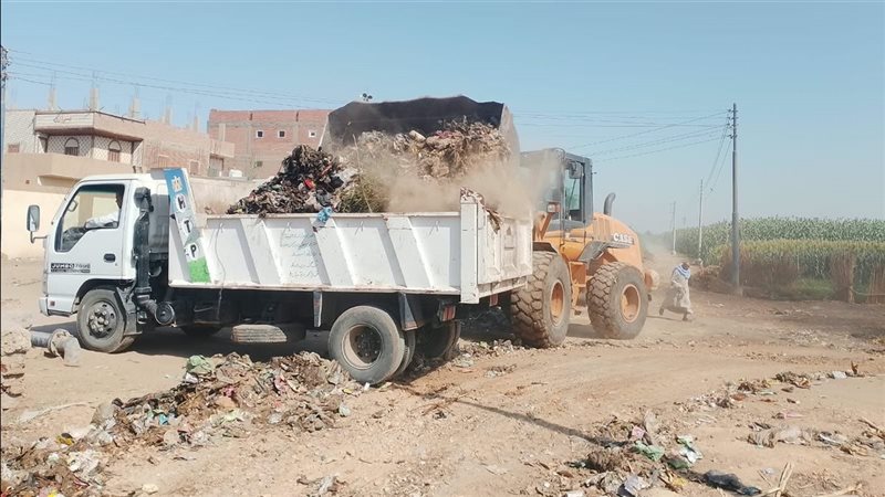 انطلاق حملات نظافة مكبرة لتمهيد الطرق وتيسير حركة المواطنين بأسيوط