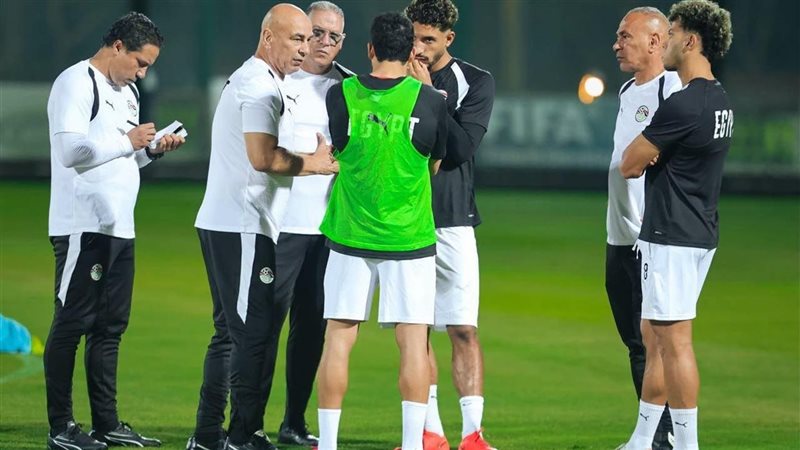 منتخب مصر يختتم اليوم استعداداته لمواجهة أنجولا ومؤتمر صحفي لحسام حسن