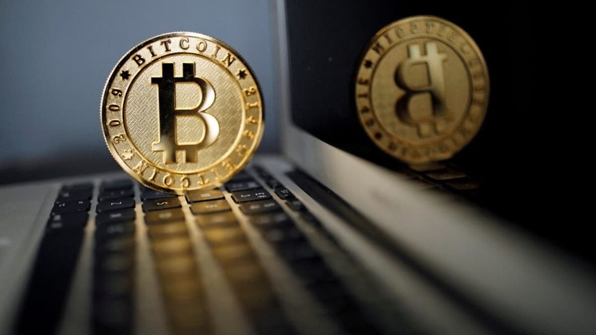 مشتريات السوق الفورية تدعم بيتكوين فوق 80 ألف دولار رغم رفع الفائدة الأميركية