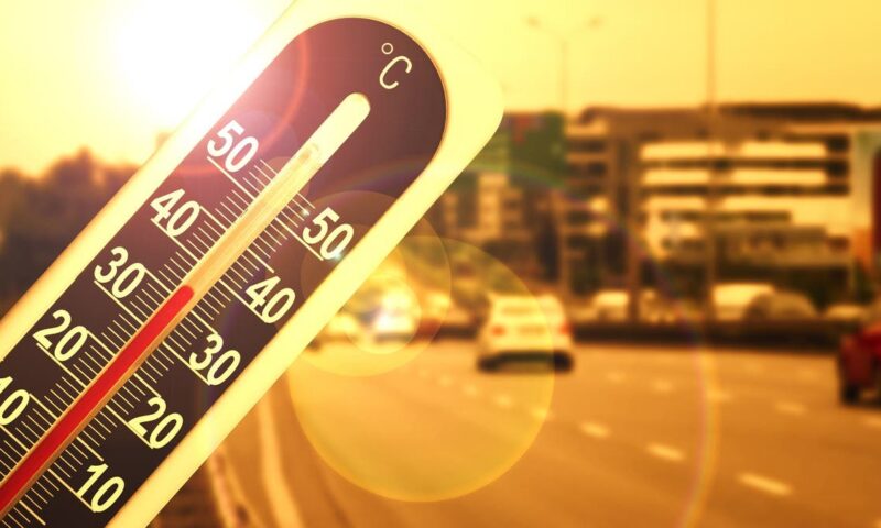 دراسة تكشف آثاراً غير متوقعة لموجات الحر.. بينها الحوادث والعنف