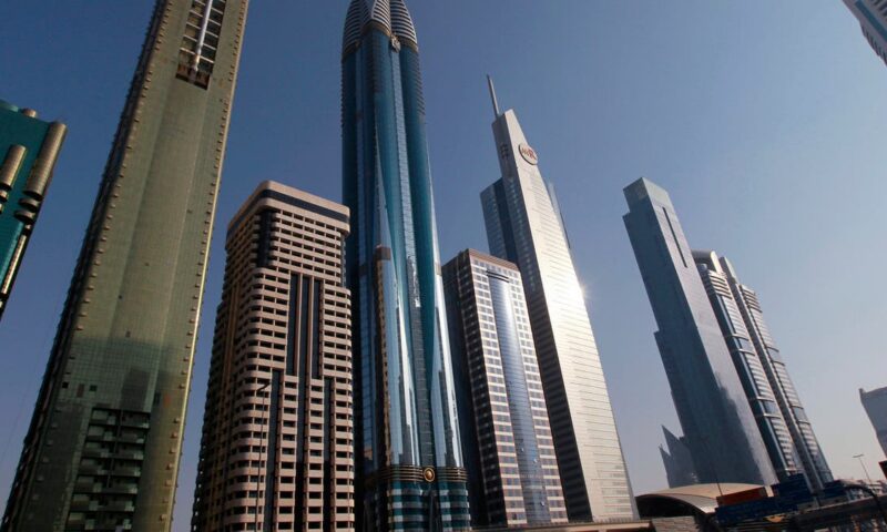 فيتش لـ “العربية”: عاملان يرفعان تكلفة إصدارات الدين الخليجية
