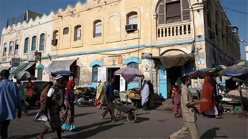 خريطة القواعد الأجنبية في جيبوتي.. اكتسبت اسمها من مصر القديمة.. وتحولت إلى ساحة تنافس أمريكي صيني فرنسي ياباني عند باب المندب وبوابة البحر الأحمر