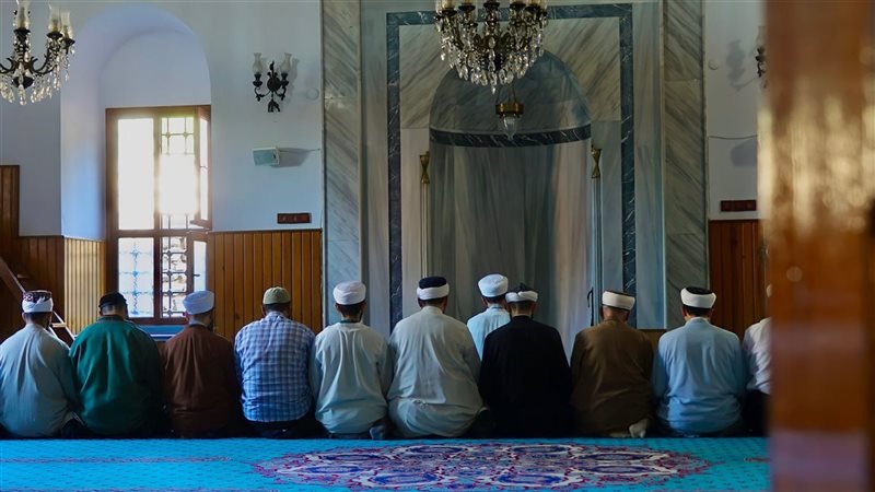 مواقيت الصلاة اليوم الخميس، موعد أذان الظهر في القاهرة والمحافظات