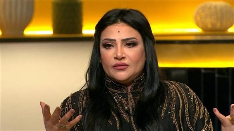 بدرية طلبة تكشف لـ”فيتو” سبب تأجيل مسرحية “الحالة خطيرة جدًا” وتؤكد: بخاف من الحسد