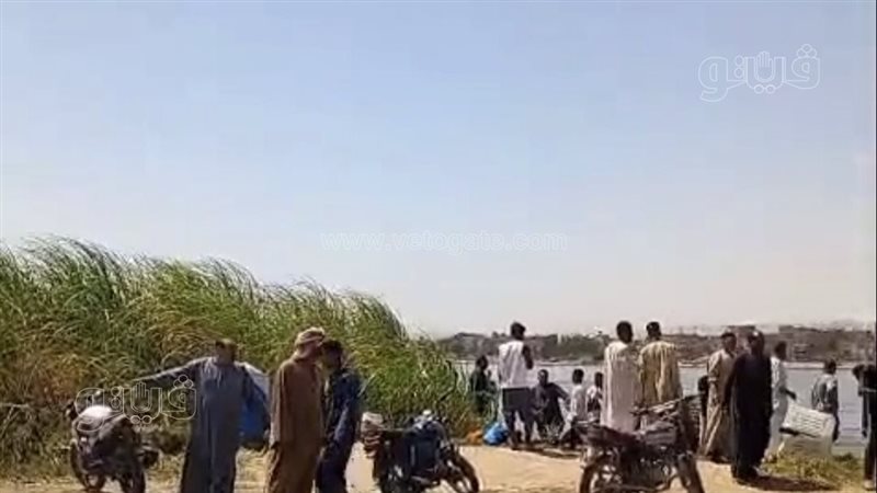 لليوم الثاني.. استمرار البحث عن جثماني سيدة وابنتها بعد غرقهما في النيل بقنا (فيديو)