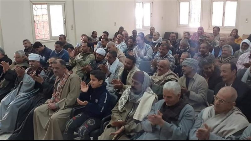 تكثيف ندوات التوعية بقرى مركز أسيوط للتصدي للحرق المكشوف للمخلفات