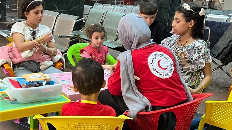 الهلال الأحمرالمصري يقدم رعاية متكاملة للدفعة الـ80 من الجرحى والمرضى الفلسطينيين