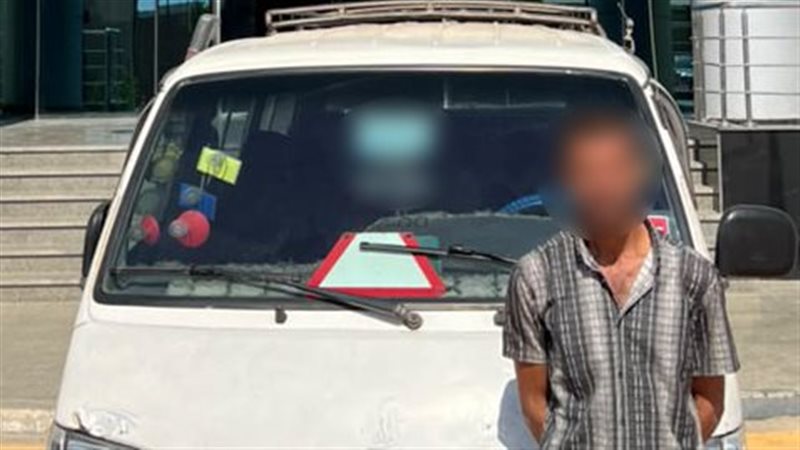خلاف داخل ميكروباص بالجيزة، ضبط السائق بعد رفض راكب النزول أثناء سيرها