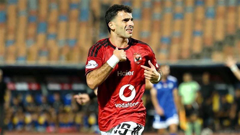 الأهلي يفوز على أبو قير للأسمدة بهدفي زيزو والشحات ويتصدر الدوري الممتاز مؤقتا