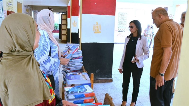 محافظ البحيرة تتفقد جاهزية عدد من المدارس بكفر الدوار لاستقبال العام الدراسي الجديد
