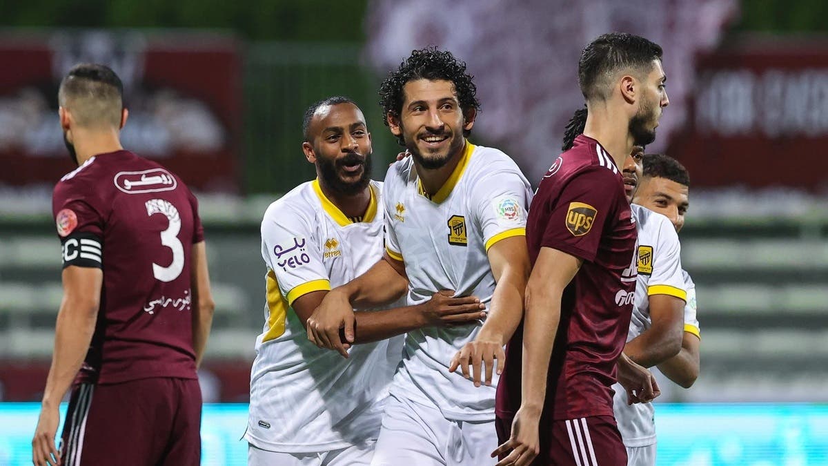 الفيصلي والاتحاد.. البيشي بدل القميص والشنقيطي الشاهد الوحيد