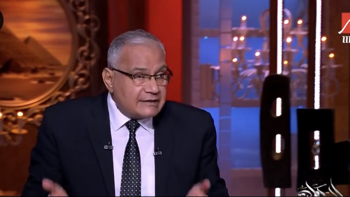 سعد الدين الهلالي يثير جدلًا فقهيًا.. وعالمة أزهرية تحسم الجدل: ارتداء الرجال للذهب حرام شرعًا