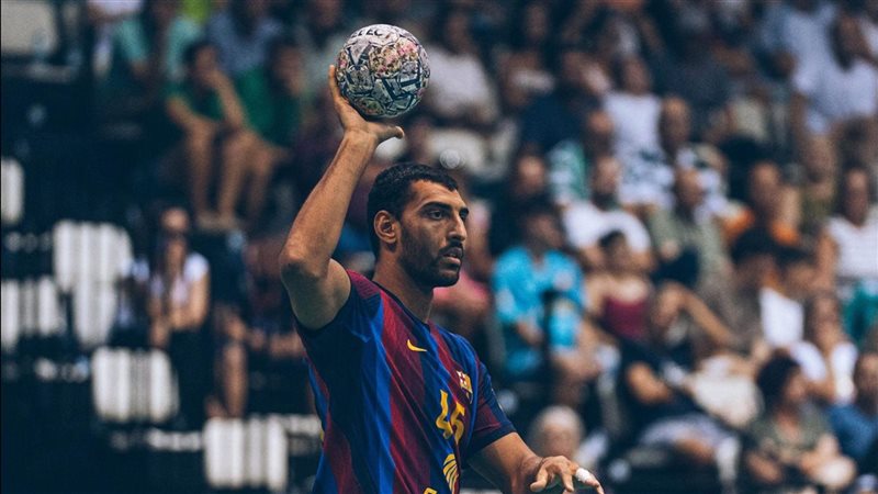 سيف الدرع يظهر مع برشلونة في افتتاح سوبر جلوب أمام بينهيروس البرازيلي