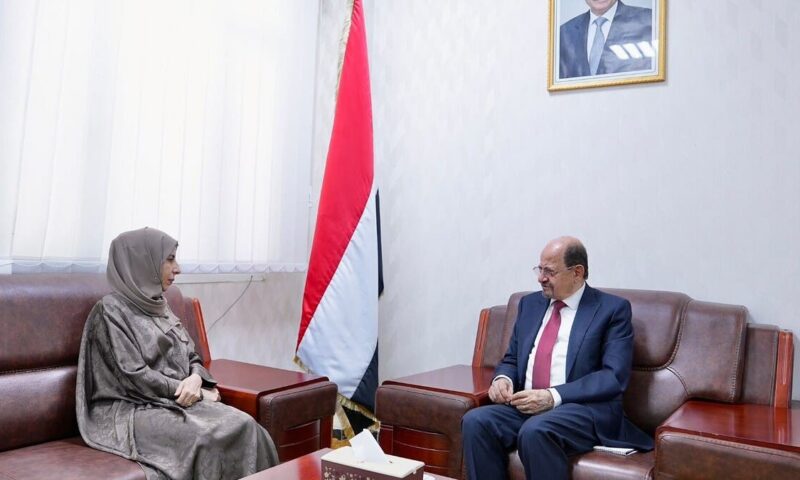 الزنداني: استهداف الحوثي مكة وباب المندب يكشف خطورة المشروع الإيراني