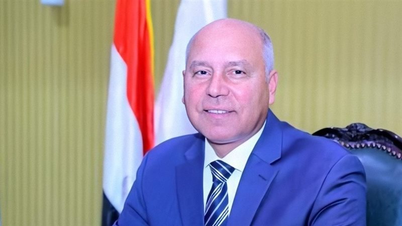 وزير النقل يتابع أعمال الصيانة والإصلاح بورش الصيانة الرئيسية للسكك الحديدية