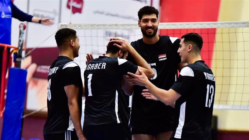 قمر رئيسًا للبعثة، منتخب رجال الطائرة يطير إلى تونس غدًا للمنافسة على لقب أفريقيا