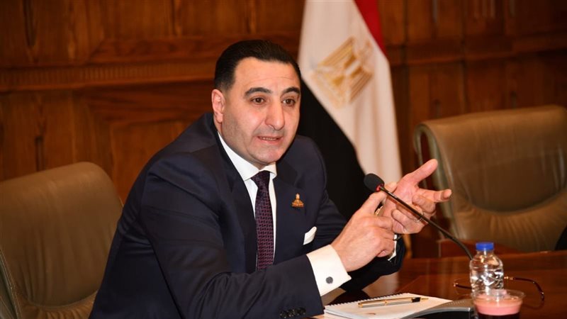 رئيس المؤتمر: الوعي وبناء الإنسان في مقدمة أولويات الحزب خلال المرحلة المقبلة