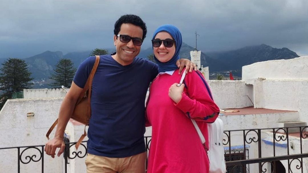 زوجة سامح حسين تكشف تطورات حالته الصحية: «لسه في الرعاية»