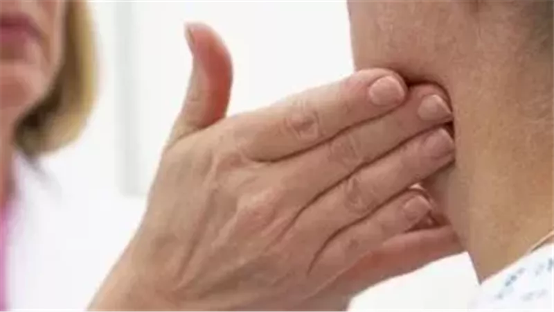 تورمات العقد اللمفاوية في الرقبة متى تستدعي القلق؟