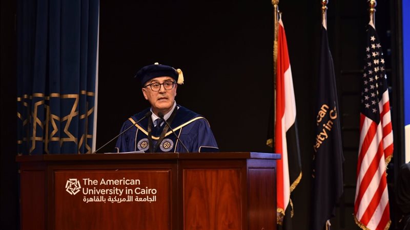الجامعة الأمريكية بالقاهرة تبدأ عامها الجديد بإطلاق مشروعات وإستراتيجيات نوعية