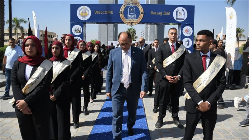 رئيس جامعة العاصمة: الجامعة تفتح أمام طلابها مساحات متعددة للإبداع والمشاركة