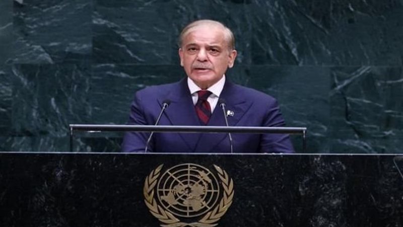 رئيس الوزراء الباكستاني: قدسية الحرمين الشريفين «خط أحمر» لن يعبره أحد