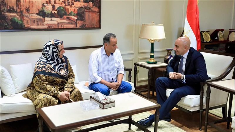 مديرة مدرسة الشهيد بمحافظة القليوبية تكشف تفاصيل لقائها بوزير التعليم (فيديو)